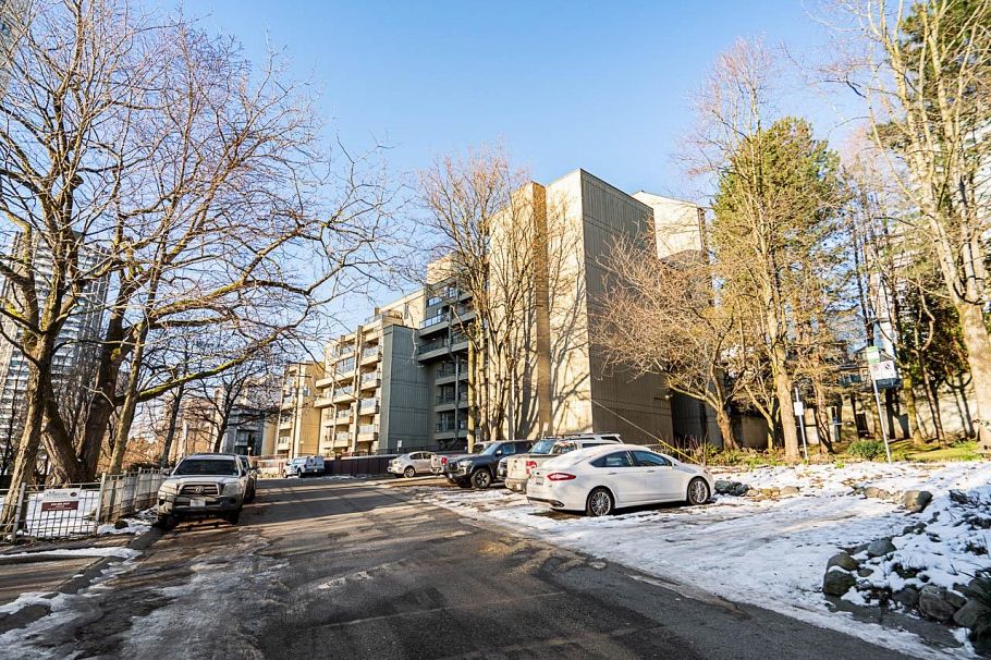 508 1040 Pacific Street Vancouver, BC - 18