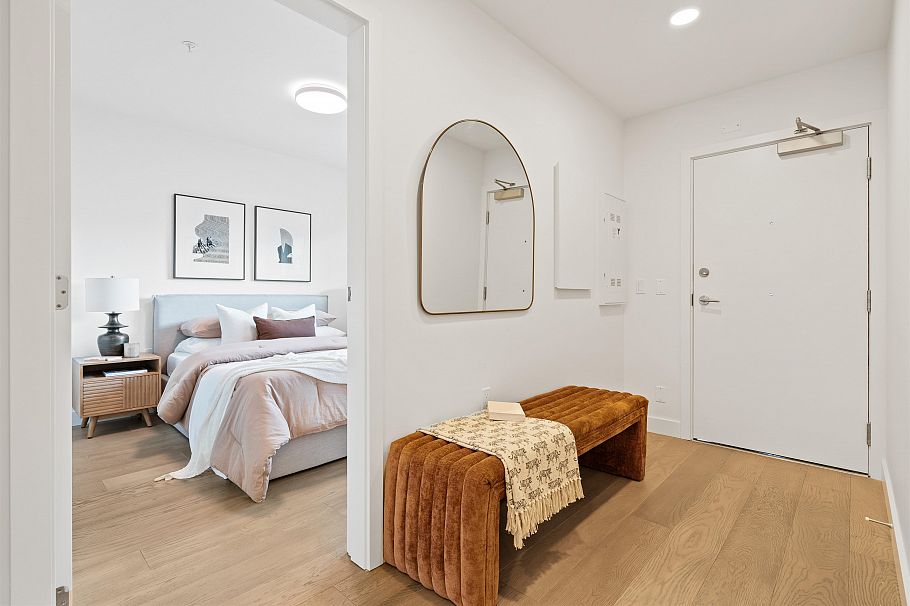 205 3590 W 39th Avenue Vancouver, BC - 4