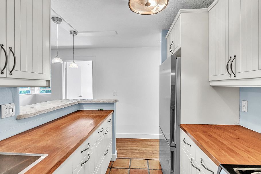 28 1345 W 4th Avenue Vancouver, BC - 7