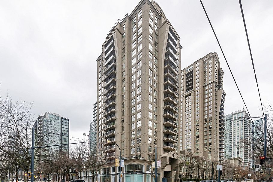 2002 989 Richards Street Vancouver, BC - 24