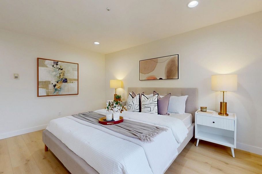 2066 W 44th Avenue Vancouver, BC - 20