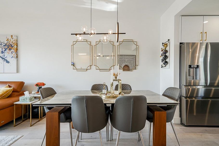 76 728 W 14th Street North Vancouver, BC - 9