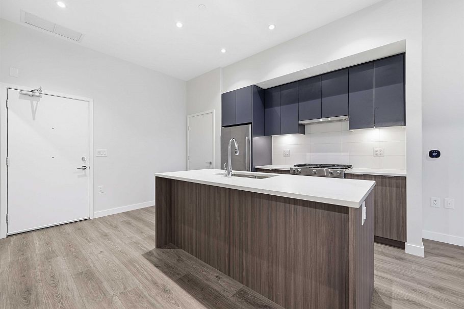 115 3430 E Kent Avenue South Avenue Vancouver, BC - 9