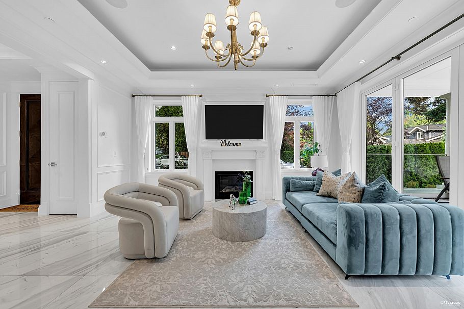 5188 Yew Street Vancouver, BC - 12