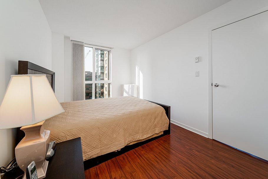 1808 1188 Howe Street Vancouver, BC - 14