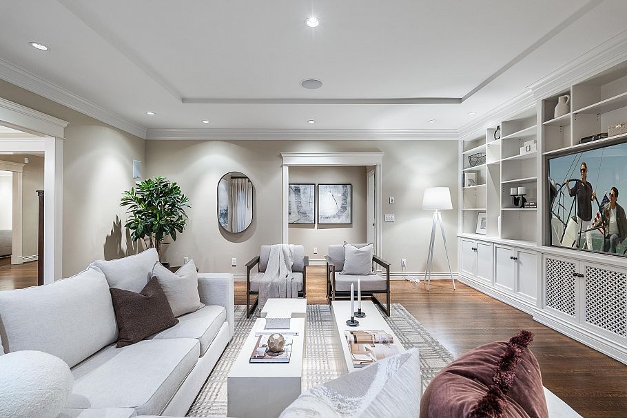 2716 W 49th Avenue Vancouver, BC - 7