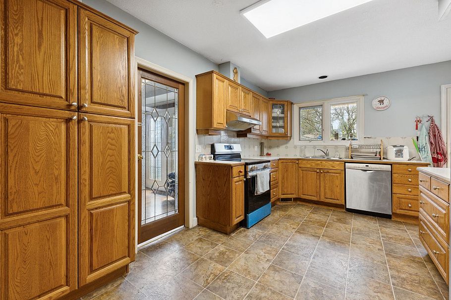 2923 W 32nd Avenue Vancouver, BC - 13