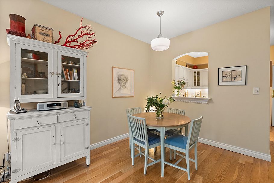 212 360 E 36th Avenue Vancouver, BC - 15