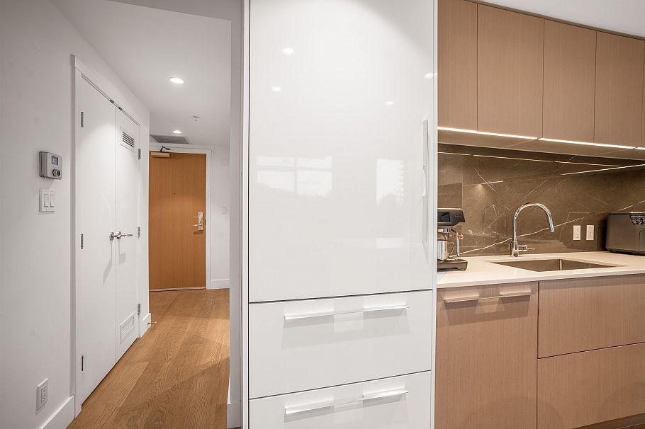 306 1675 Lions Gate Lane North Vancouver, BC - 7