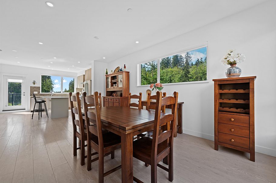 54 3597 Malsum Drive North Vancouver, BC - 8