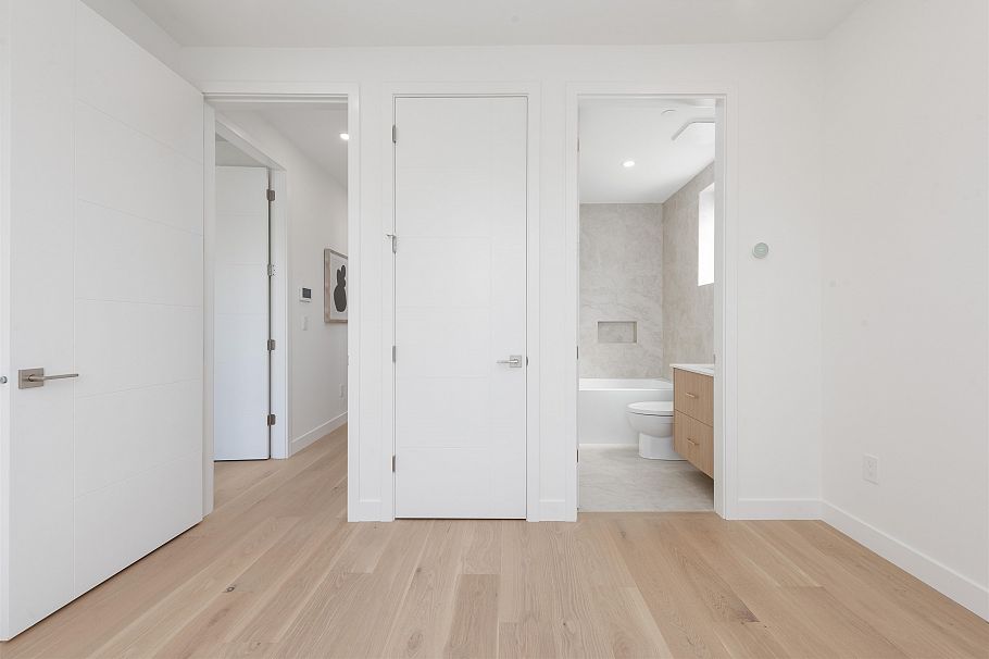 2 2750 W 19th Avenue Vancouver, BC - 28