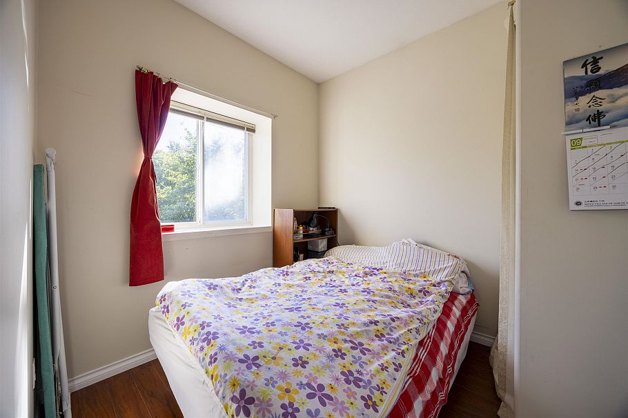 739 E 20th Avenue Vancouver, BC - 7