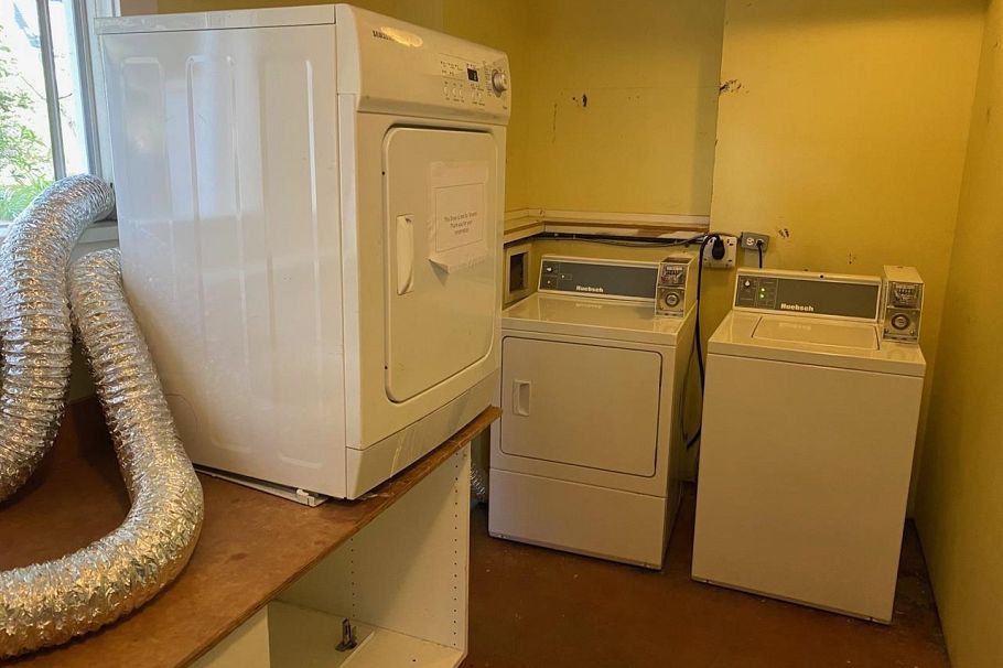 387 W 13th Avenue Vancouver, BC - 37