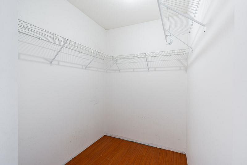 211 223 Mountain Highway North Vancouver, BC - 12