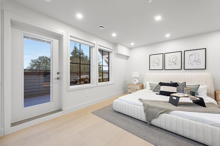 2 2136 E 10th Avenue Vancouver, BC - 28