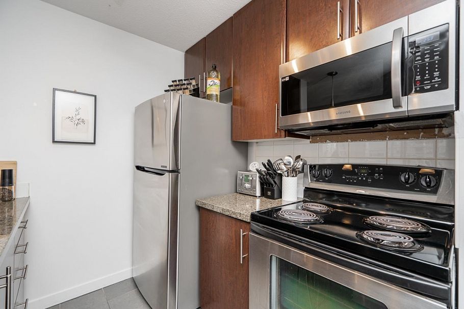 2303 58 Keefer Place Vancouver, BC - 9