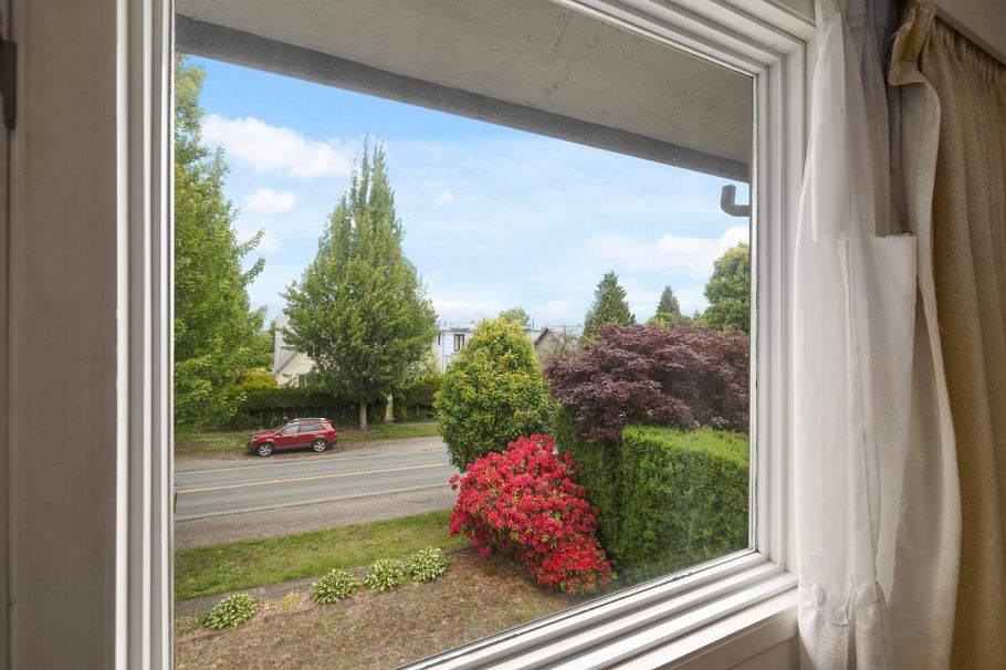 2676 W 33rd Avenue Vancouver, BC - 30