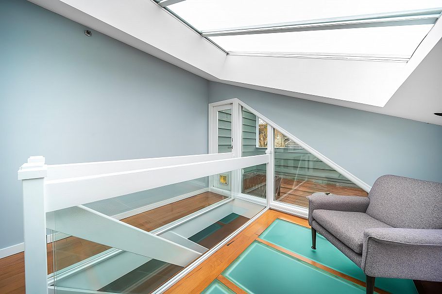 3458 Point Grey Road Vancouver, BC - 30