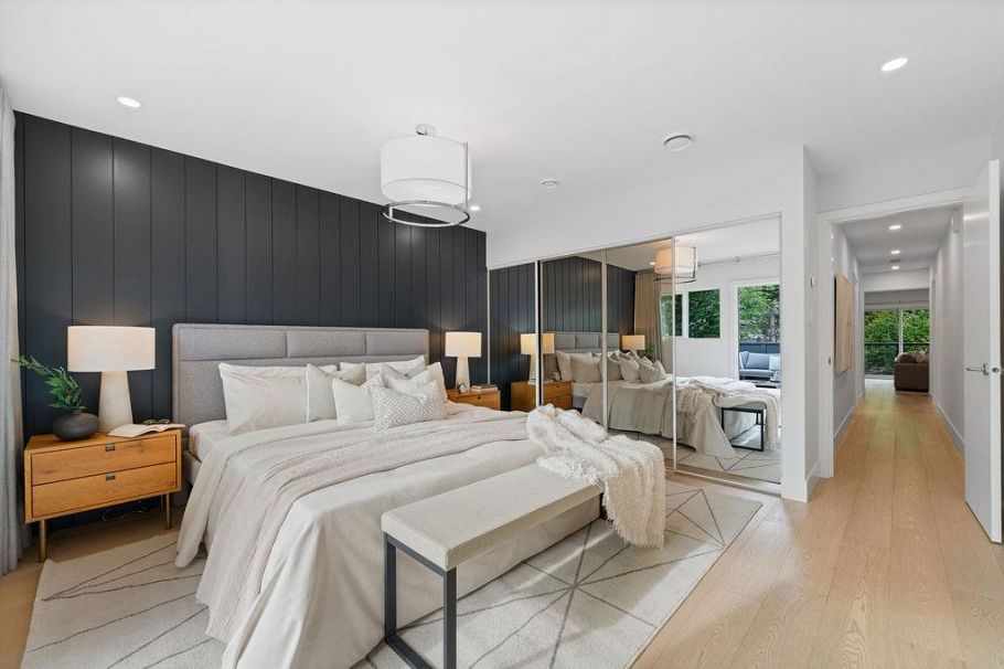 466 E 37th Avenue Vancouver, BC - 20