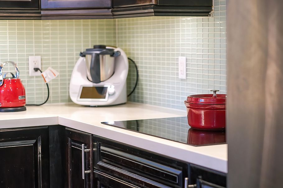 3838 W 15th Avenue Vancouver, BC - 16