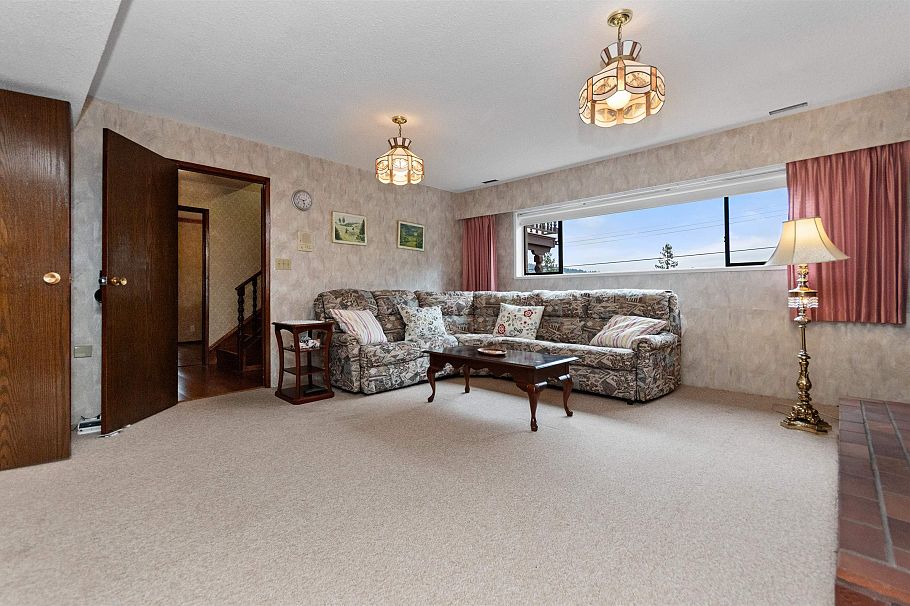 3772 Dollarton Highway North Vancouver, BC - 27