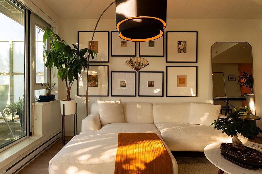 402 445 W 2nd Avenue Vancouver, BC - 2