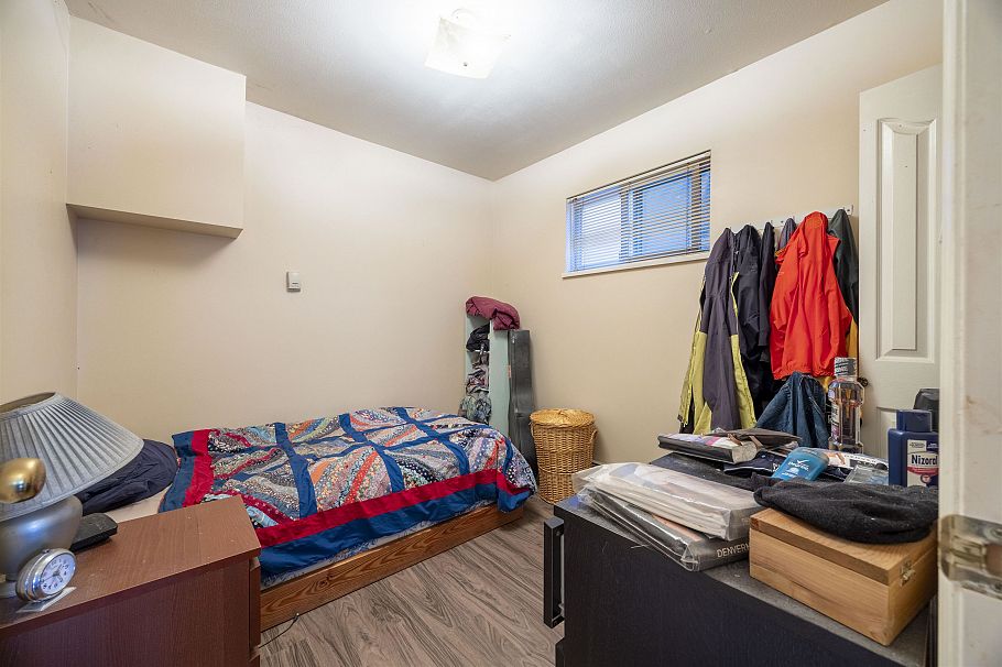 739 E 20th Avenue Vancouver, BC - 13