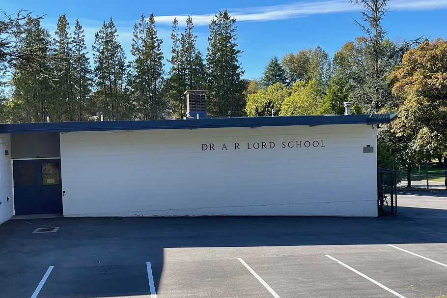 2887 E Georgia Street Vancouver, BC - 39