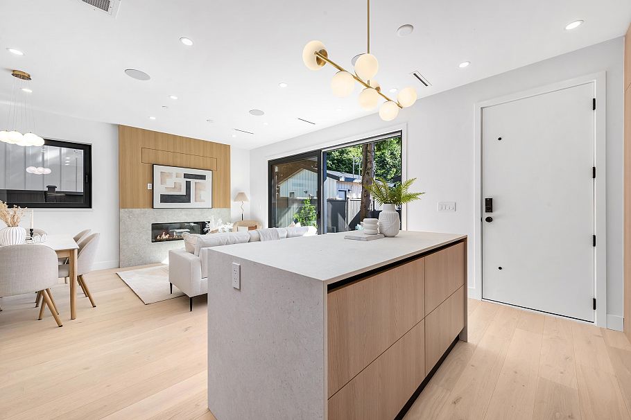 1 2626 W 41st Avenue Vancouver, BC - 7