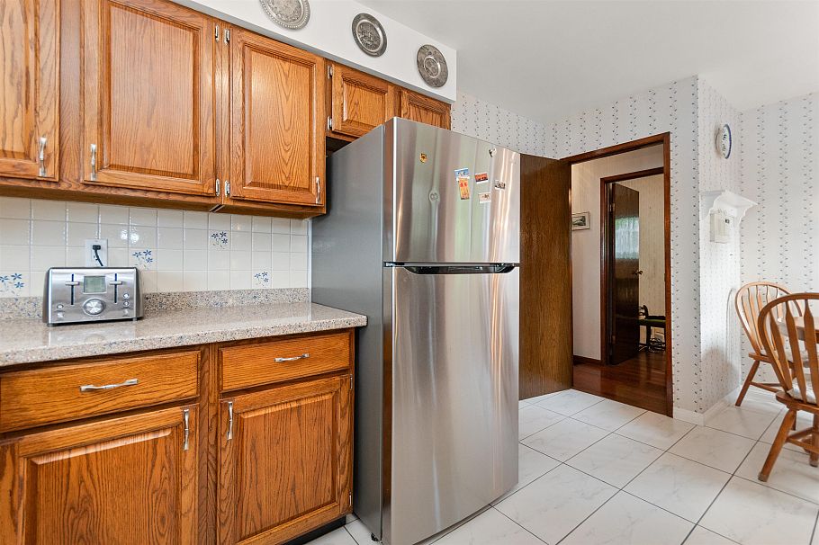 3772 Dollarton Highway North Vancouver, BC - 13