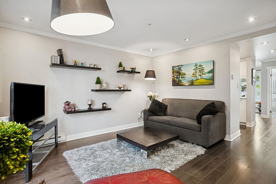 105 1554 Burnaby Street Vancouver, BC - 4