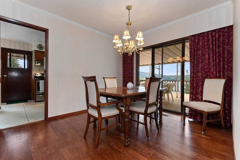 3772 Dollarton Highway North Vancouver, BC - 7