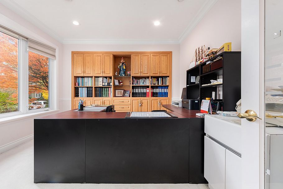 1363 W 51 Avenue Vancouver, BC - 9