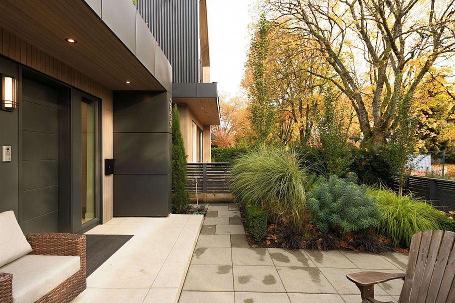 2939 W 15th Avenue Vancouver, BC - 5