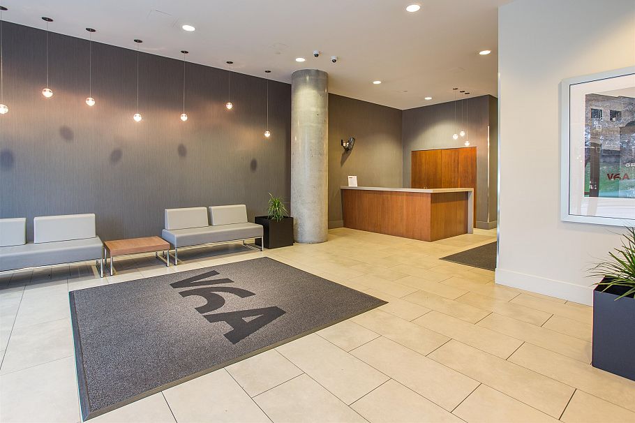 310 221 Union Street Vancouver, BC - 23