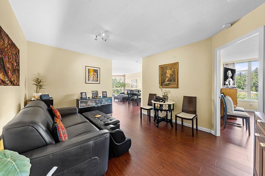 1106 1327 E Keith Road North Vancouver, BC - 3