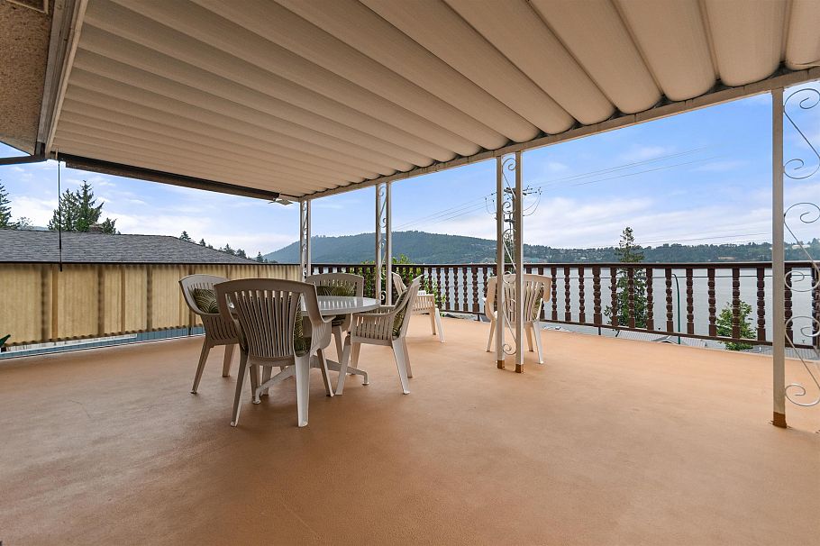 3772 Dollarton Highway North Vancouver, BC - 9