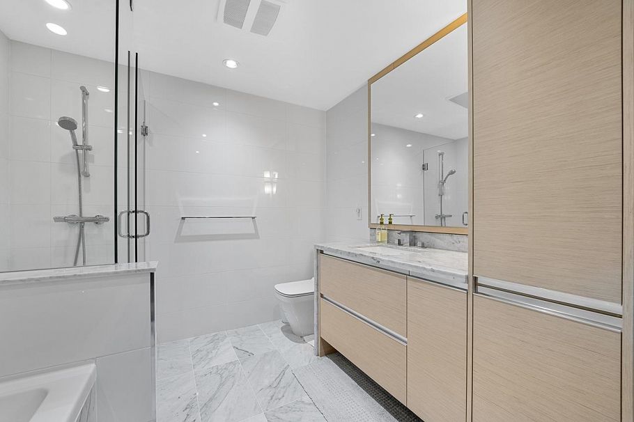 305 505 W 30th Avenue Vancouver, BC - 22