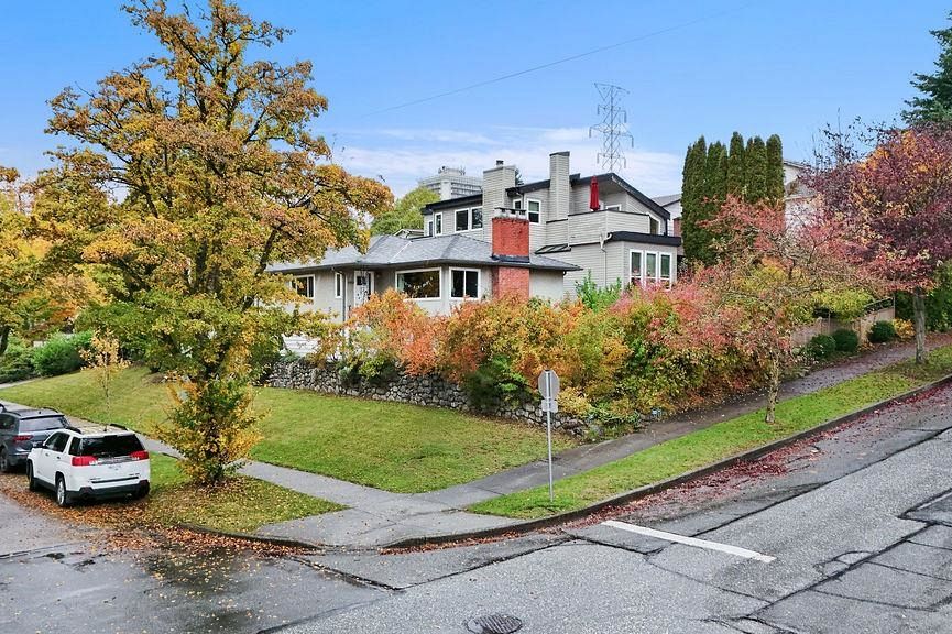 3605 Oxford Street Vancouver, BC - 32