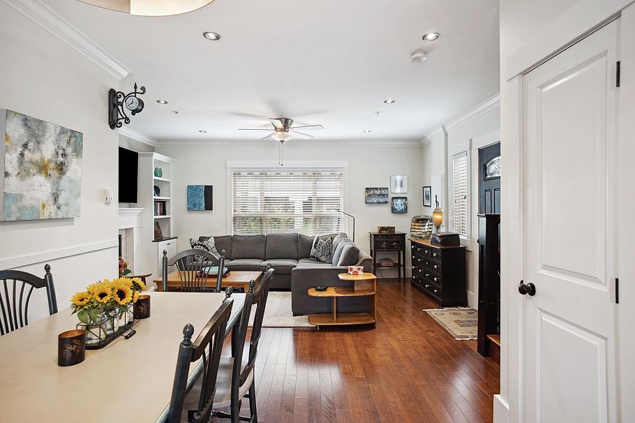 1371 E 20th Avenue Vancouver, BC - 12