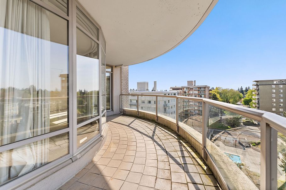 701 5850 Balsam Street Vancouver, BC - 20