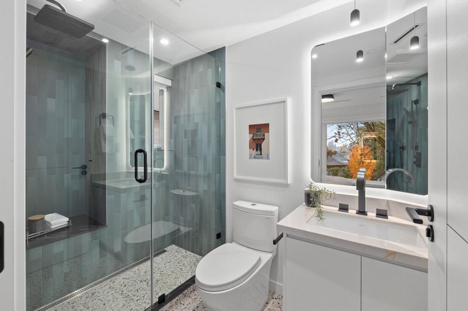 683 W 18th Avenue Vancouver, BC - 21