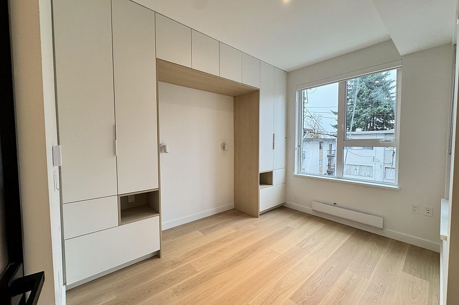 319 471 E Broadway Vancouver, BC - 11