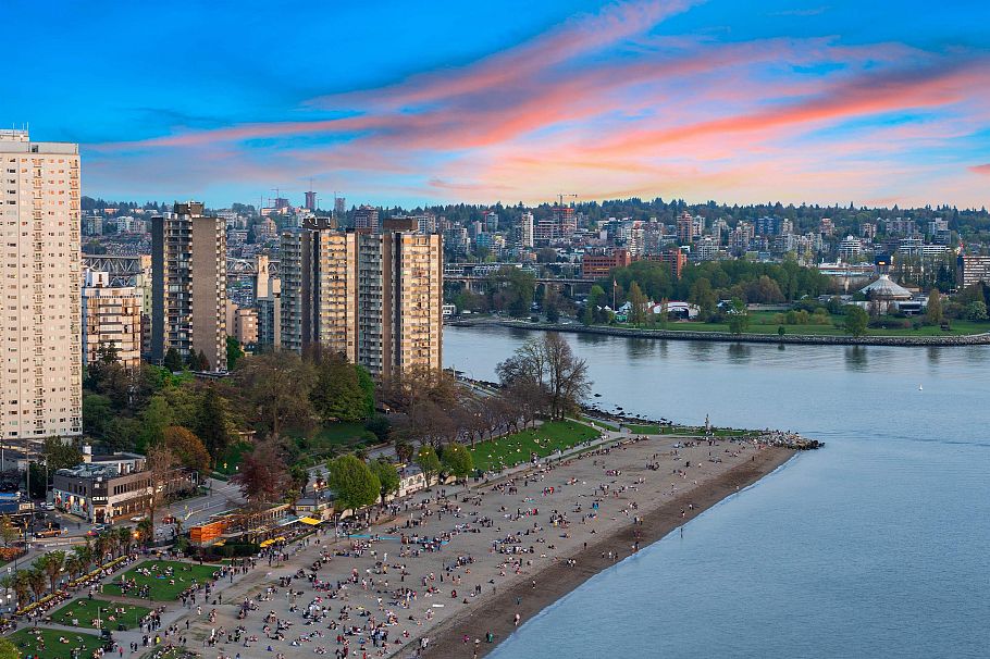 2301 1850 Comox Street Vancouver, BC - 4