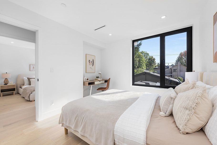 2 2626 W 41st Avenue Vancouver, BC - 23