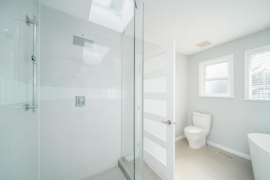 2726 W 42nd Avenue Vancouver, BC - 21