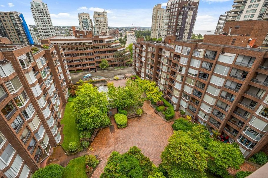 707 950 Drake Street Vancouver, BC - 2