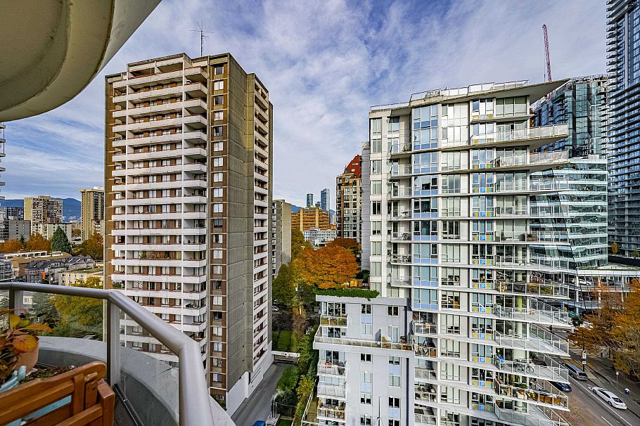 1405 1020 Harwood Street Vancouver, BC - 10