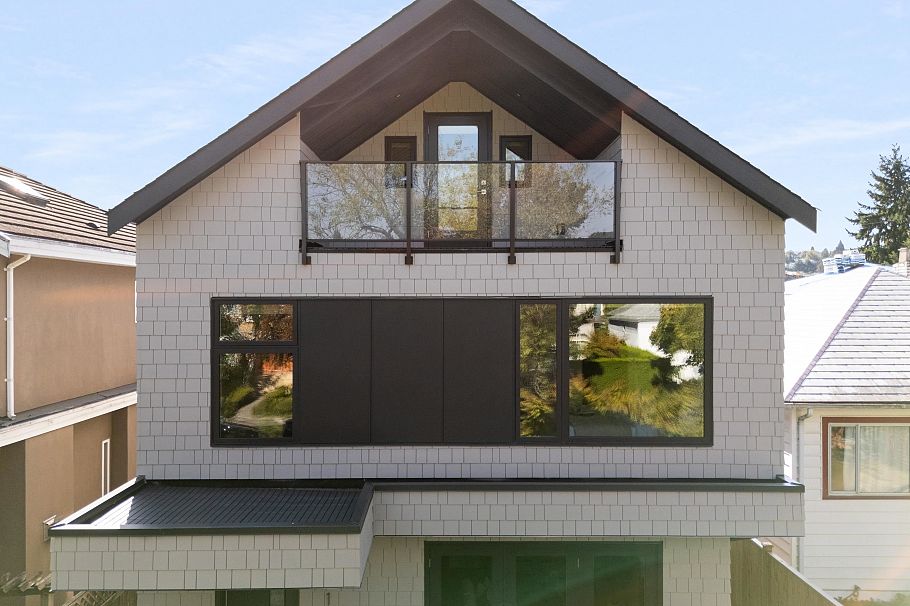 1 2750 W 19th Avenue Vancouver, BC - 35