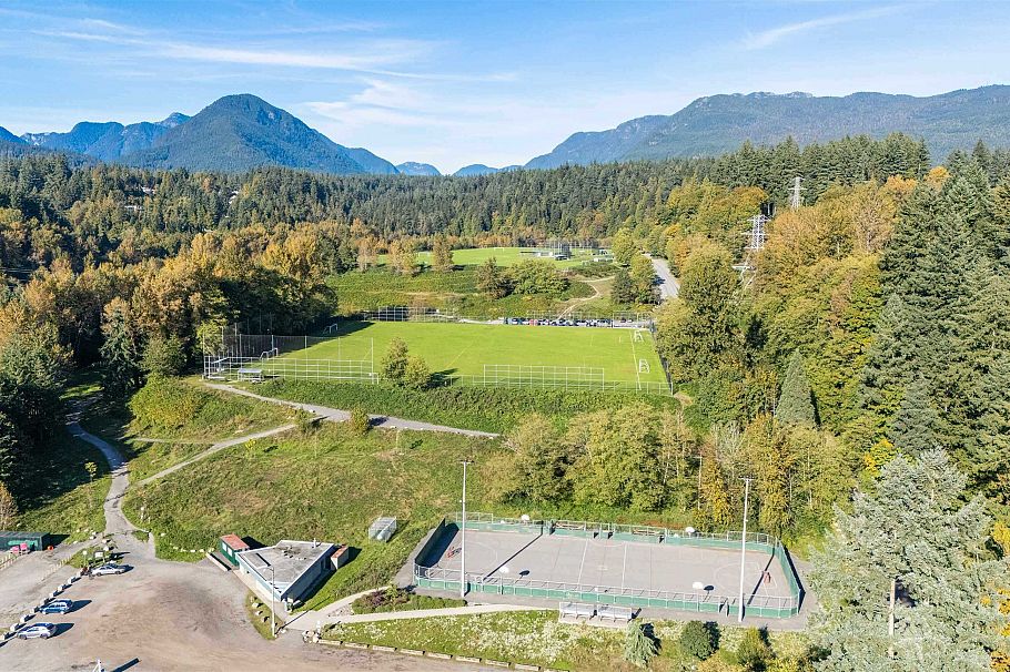 86 1050 Premier Street North Vancouver, BC - 19